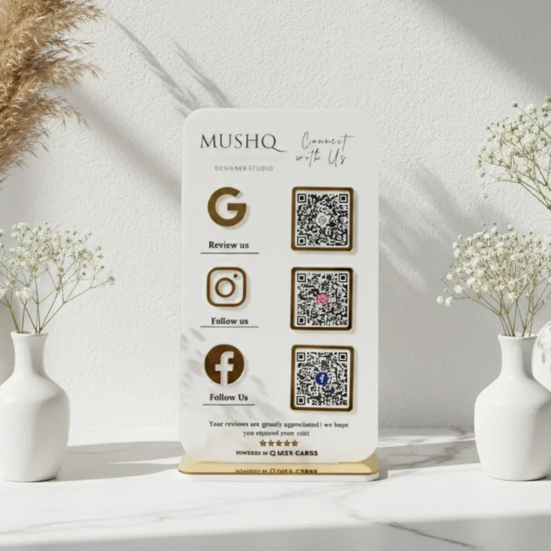 3 QR Standee vertical - Quick Cards