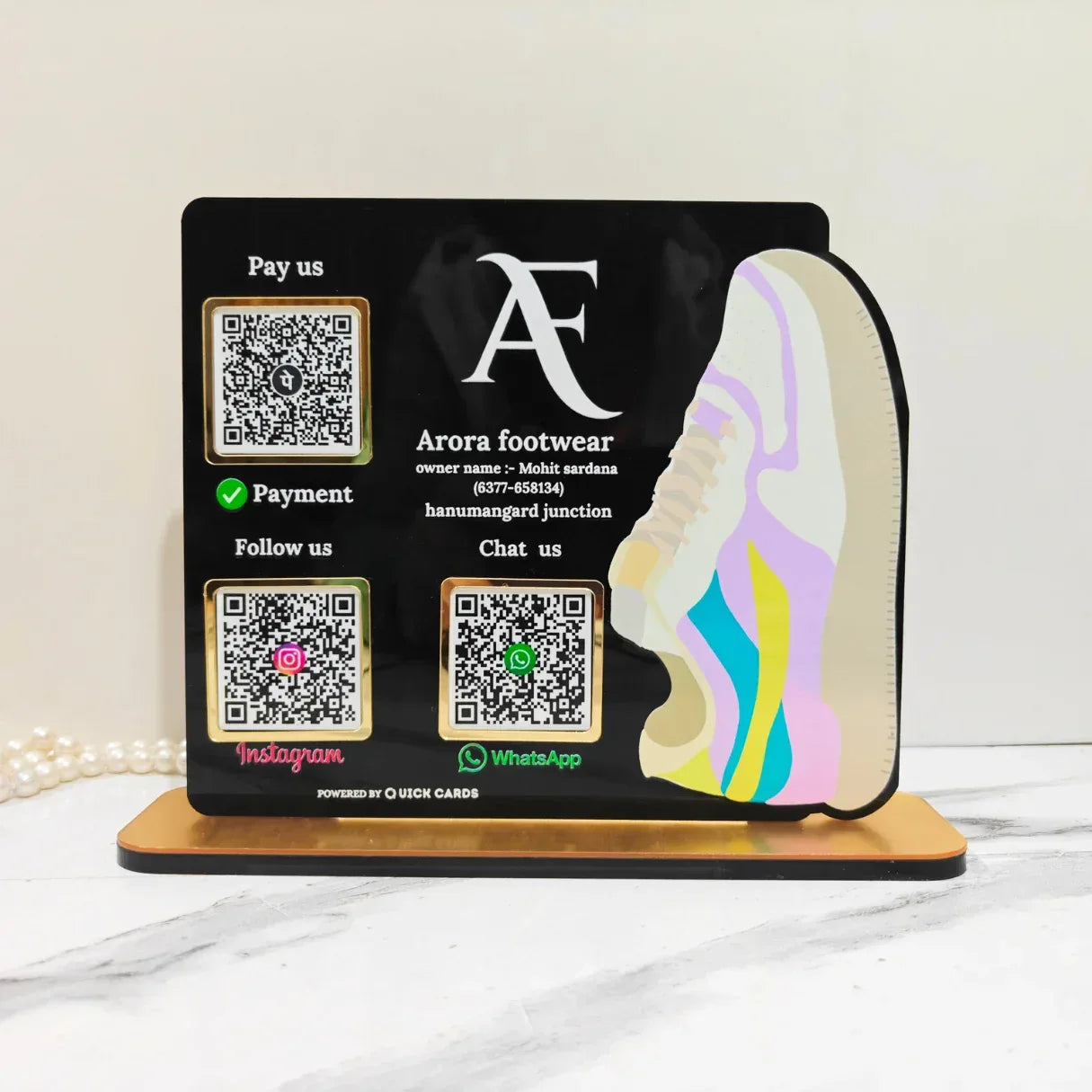 Footwears 3 QR Standee Black - Quick Cards