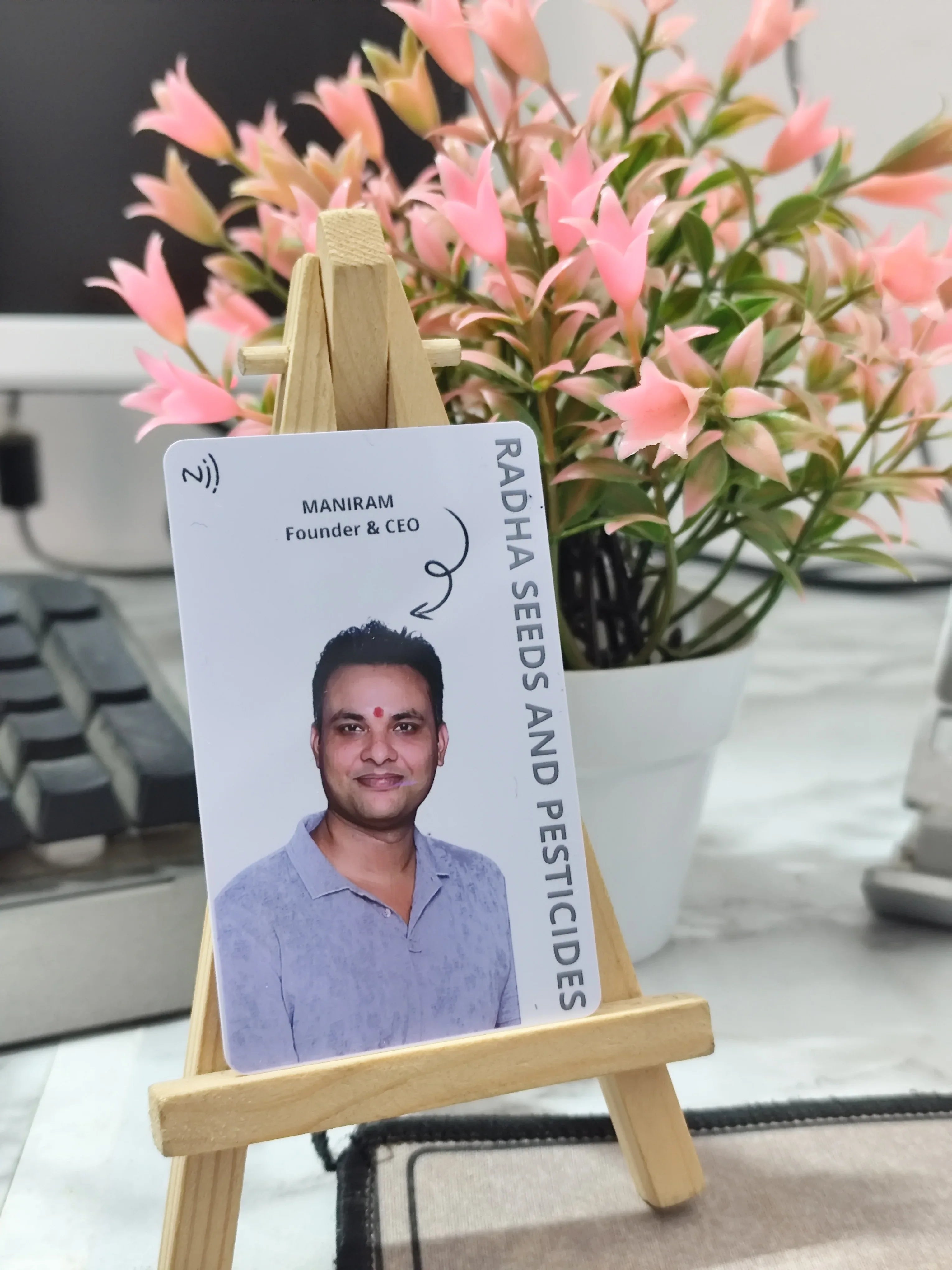 Personalized Digital NFC Business Card - Quick Cards